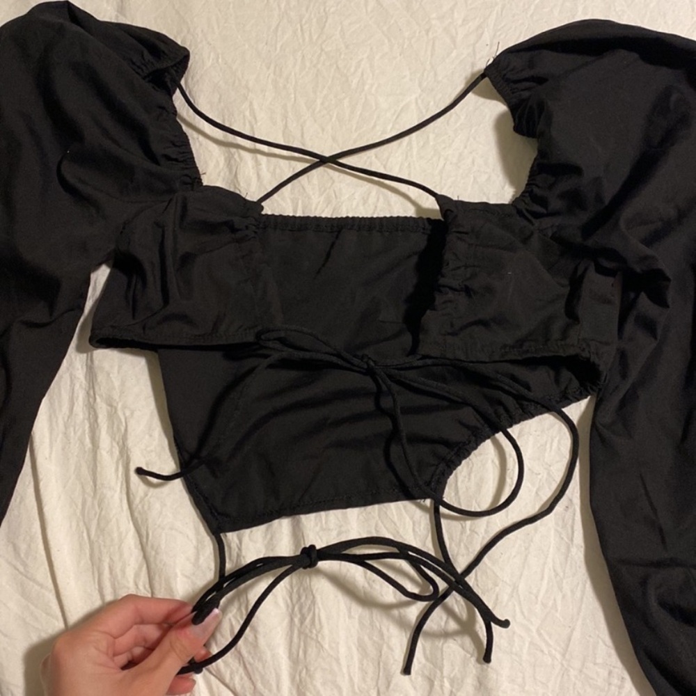 Crop top - Picture 3 of 4